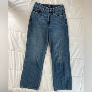 Hollister: Ultra High-Rise Baggy Jeans